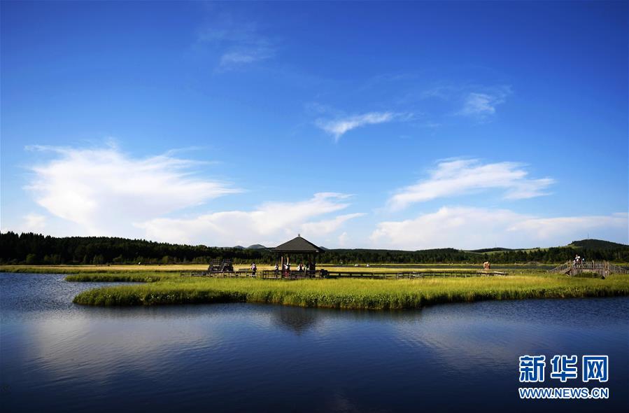 (壯麗70年·奮斗新時(shí)代——共和國發(fā)展成就巡禮·圖文互動(dòng))(6)人民至上的生動(dòng)實(shí)踐——共和國民生發(fā)展成就巡禮