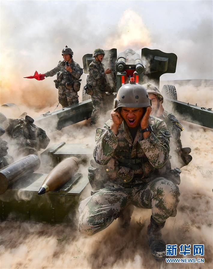 （新華全媒頭條&middot;圖文互動(dòng)）（9）沿著中國(guó)特色強(qiáng)軍之路闊步前進(jìn)&mdash;&mdash;黨中央、中央軍委領(lǐng)導(dǎo)推進(jìn)國(guó)防和軍隊(duì)建設(shè)70年紀(jì)實(shí)