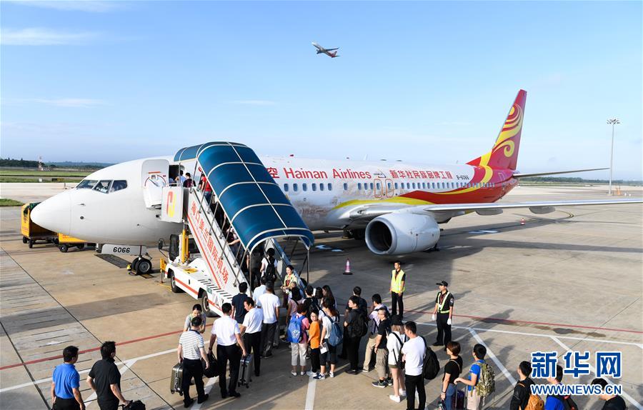 (在習(xí)近平新時(shí)代中國(guó)特色社會(huì)主義思想指引下——新時(shí)代新作為新篇章·總書(shū)記關(guān)切開(kāi)放事·圖文互動(dòng))(1)開(kāi)放的故事講不完——海南開(kāi)放再“提速”