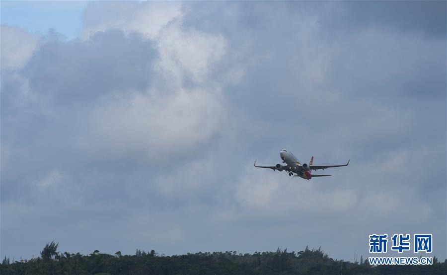 (在習(xí)近平新時(shí)代中國(guó)特色社會(huì)主義思想指引下——新時(shí)代新作為新篇章·總書(shū)記關(guān)切開(kāi)放事·圖文互動(dòng))(2)開(kāi)放的故事講不完——海南開(kāi)放再“提速”