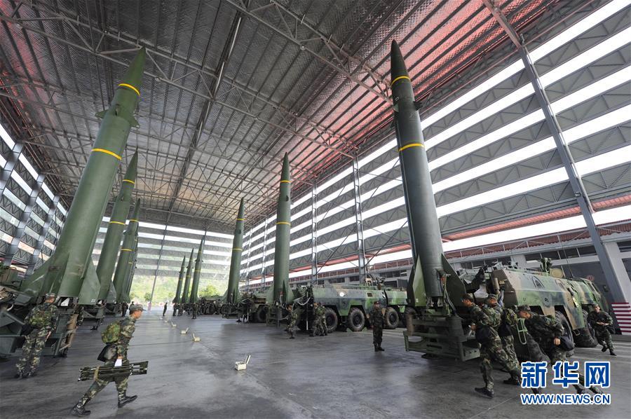（圖文互動）（1）永遠沖鋒的&ldquo;導(dǎo)彈發(fā)射先鋒營&rdquo;&mdash;&mdash;記闊步強軍征途的火箭軍某旅發(fā)射一營