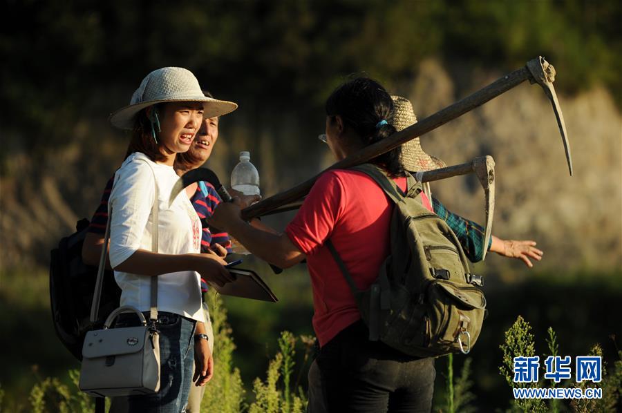 （新華全媒頭條&middot;圖文互動(dòng)）（7）干部去哪兒了？&mdash;&mdash;貴州干部大規(guī)模下沉脫貧攻堅(jiān)一線紀(jì)實(shí)