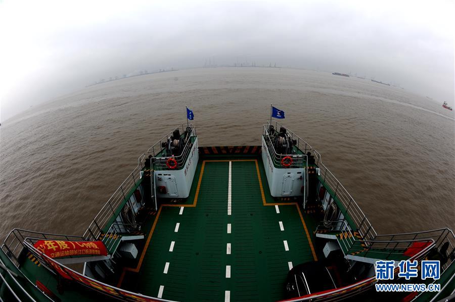 (圖文互動)(1)長江口生態(tài)修復(fù)見成效 水下長出147公里“人工魚礁”
