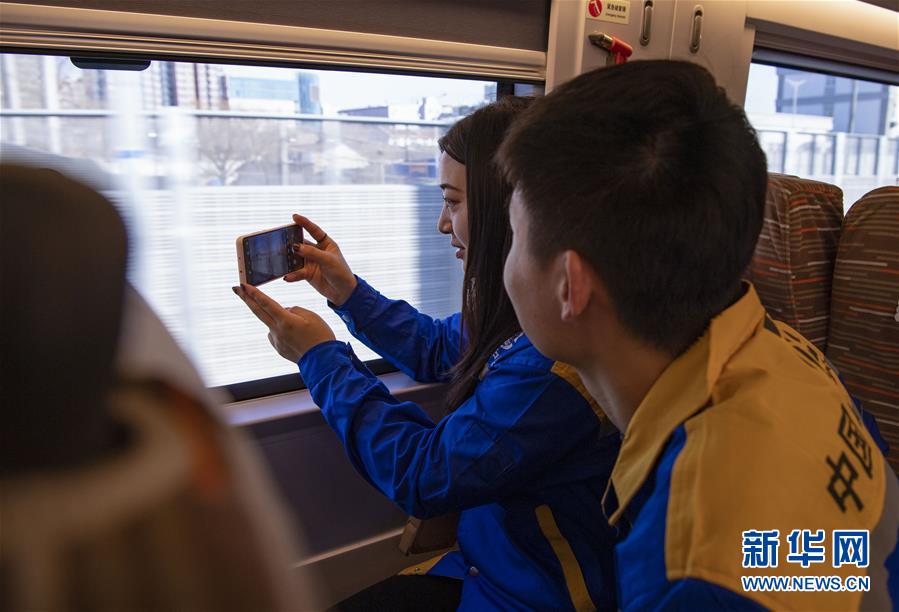 （新華全媒頭條&middot;圖文互動）（14）百年跨越，逐夢京張&mdash;&mdash;寫在京張高鐵開通暨中國高鐵突破3.5萬公里之際