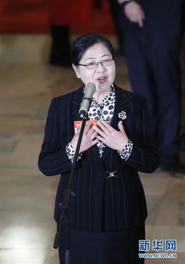 （兩會(huì)&middot;面對面）（10）全國政協(xié)委員接受采訪