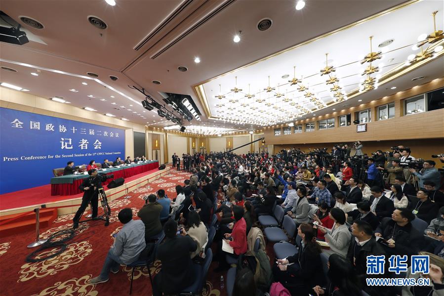 （兩會）（4）政協(xié)委員談優(yōu)化營商環(huán)境、促進(jìn)民營經(jīng)濟(jì)高質(zhì)量發(fā)展