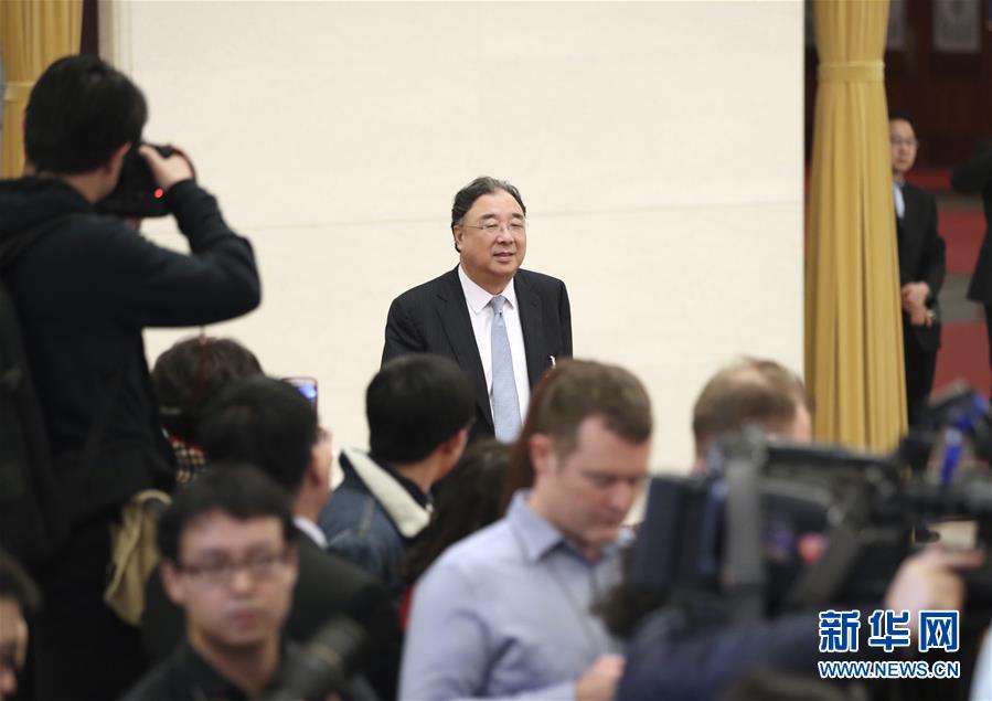 （兩會(huì)&middot;面對(duì)面）（16）采訪部長(zhǎng)