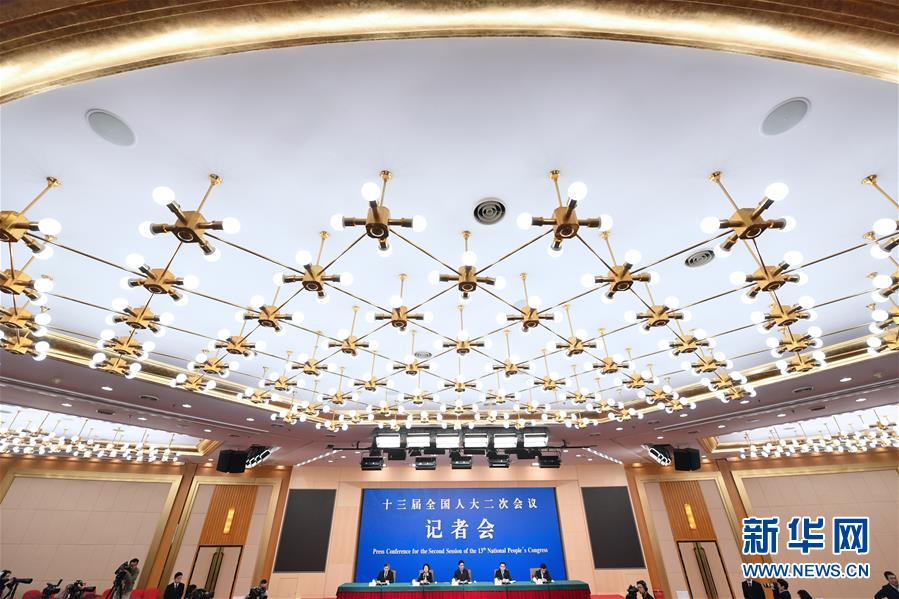 （兩會&middot;XHDW）（9）最高人民法院審判委員會副部級專職委員劉貴祥等就&ldquo;攻堅&lsquo;基本解決執(zhí)行難&rsquo;&rdquo;答記者問