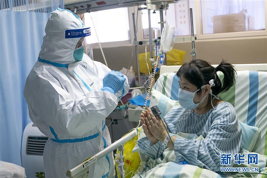 (新華全媒頭條·圖文互動)(14)萬眾一心迎挑戰(zhàn) 眾志成城戰(zhàn)疫情——全國總動員打響疫情防控阻擊戰(zhàn)紀實