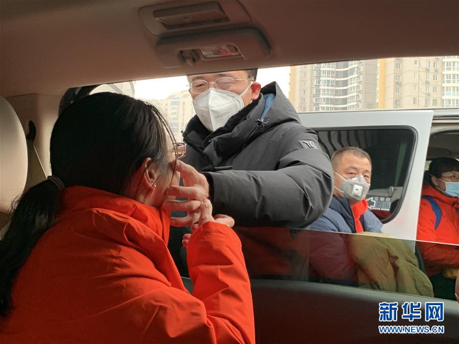 （聚焦疫情防控&middot;圖文互動）（1）&ldquo;疫&rdquo;散有終時 &ldquo;情&rdquo;牽無窮期&mdash;&mdash;馳援武漢的北京&ldquo;逆行者&rdquo;&ldquo;后援團&rdquo;紀事