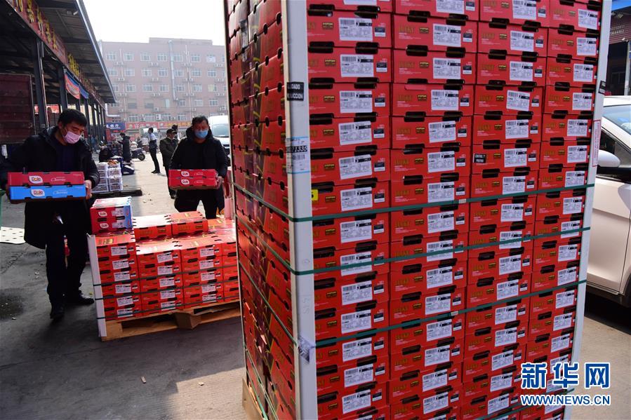 （聚焦疫情防控&middot;圖文互動(dòng)）（2）吃的東西充足，做點(diǎn)花樣菜吧！&mdash;&mdash;中部地區(qū)最大農(nóng)產(chǎn)品批發(fā)市場(chǎng)見(jiàn)聞 