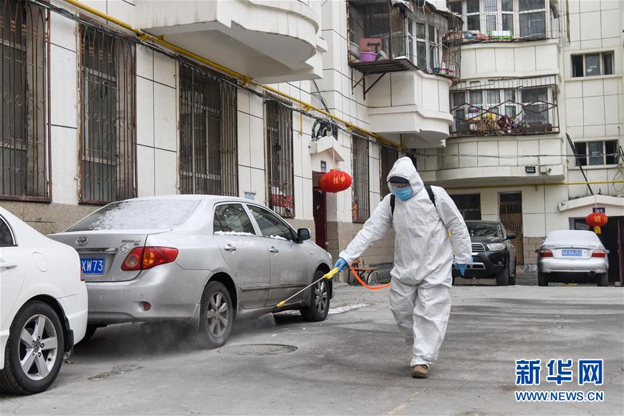 （聚焦疫情防控&middot;圖文互動）（3）&ldquo;我們多跑跑，居民更安全&rdquo;&mdash;&mdash;直擊新疆基層社區(qū)疫情防控