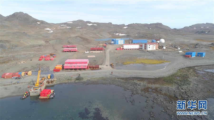 （&ldquo;雪龍&rdquo;探南極&middot;圖文互動(dòng)）（2）記者手記：南極筑&ldquo;城&rdquo;記&mdash;&mdash;在長城站讀《中國南極長城站》