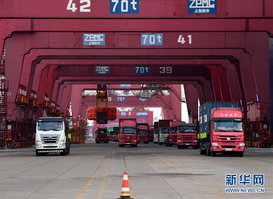 （圖文互動）（2）海港轉(zhuǎn)運不停歇　整體運能待釋放&mdash;&mdash;沿海主要港口生產(chǎn)見聞