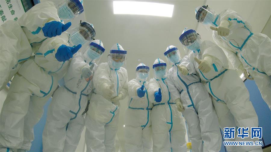 （新華全媒頭條&middot;圖文互動）（1）&ldquo;與國家同舟，與人民共濟(jì)&rdquo;&mdash;&mdash;新冠肺炎重癥救治同濟(jì)醫(yī)院戰(zhàn)&ldquo;疫&rdquo;直擊