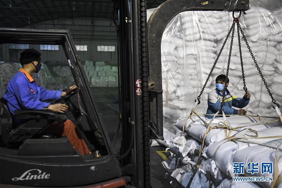 （圖文互動）（9）&ldquo;早一天復(fù)工，損失就少一點&rdquo;&mdash;&mdash;廣西以精準(zhǔn)防控推動復(fù)工復(fù)產(chǎn)一線見聞