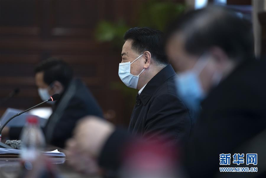 （聚焦疫情防控&middot;圖文互動）（4）急防控所急，沖鋒勇向前&mdash;&mdash;華中科技大學以科研攻關推動疫情防控救治觀察