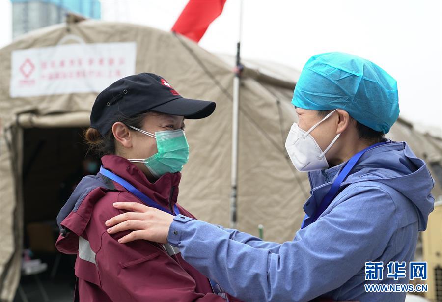 (聚焦疫情防控)(1)武漢客廳方艙醫(yī)院正式休艙