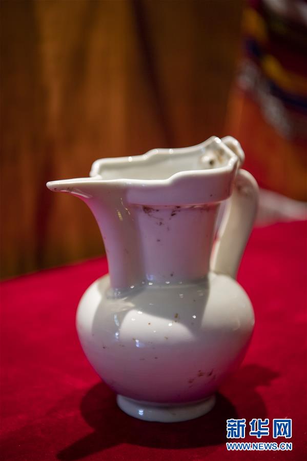 (圖文互動)(1)布達(dá)拉宮“云展覽”讓網(wǎng)友“宅家”細(xì)品雪域千年國寶