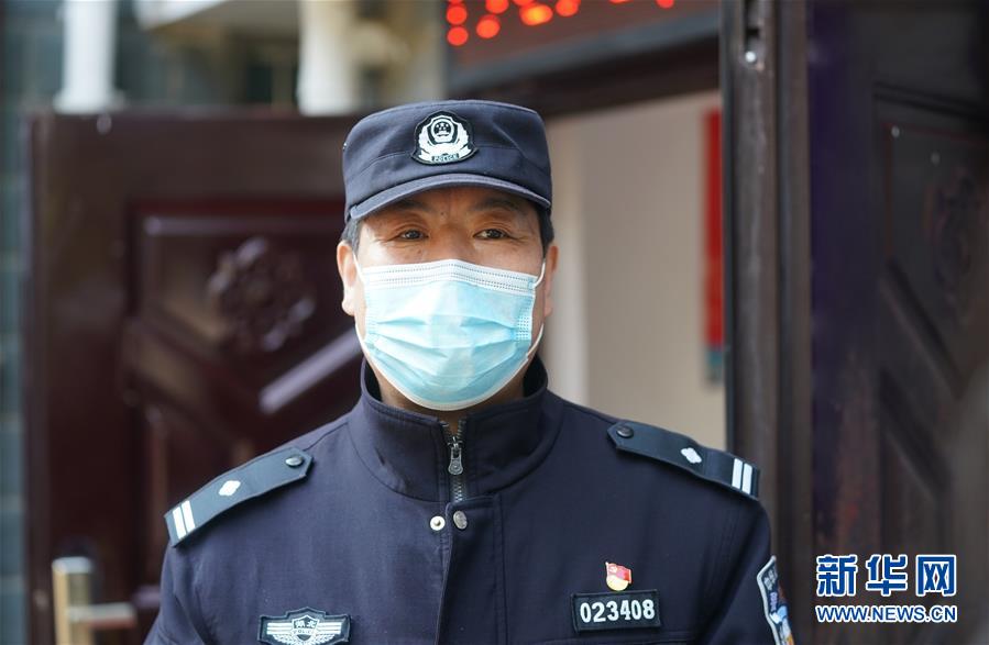 （新華全媒頭條）（2）在大考中交出合格答卷&mdash;&mdash;習(xí)近平總書記湖北武漢考察為打贏湖北保衛(wèi)戰(zhàn)、武漢保衛(wèi)戰(zhàn)指明方向