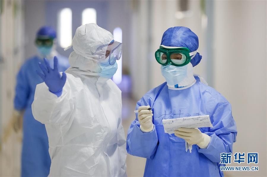 （新華全媒頭條&middot;圖文互動(dòng)）（3）最美逆行者，武漢永遠(yuǎn)記得你！&mdash;&mdash;首批援鄂醫(yī)療隊(duì)返程紀(jì)實(shí)