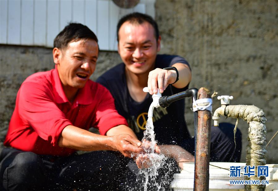 （新華全媒頭條&middot;圖文互動）（1）奔向新的幸福&mdash;&mdash;陜西貧困縣全部摘帽的N個截面