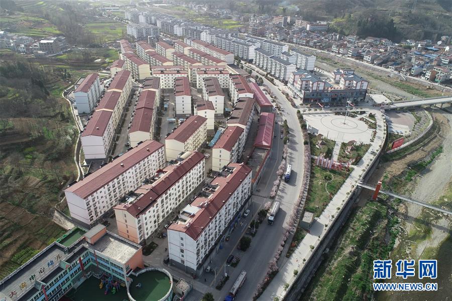 （新華全媒頭條&middot;圖文互動）（2）奔向新的幸福&mdash;&mdash;陜西貧困縣全部摘帽的N個截面