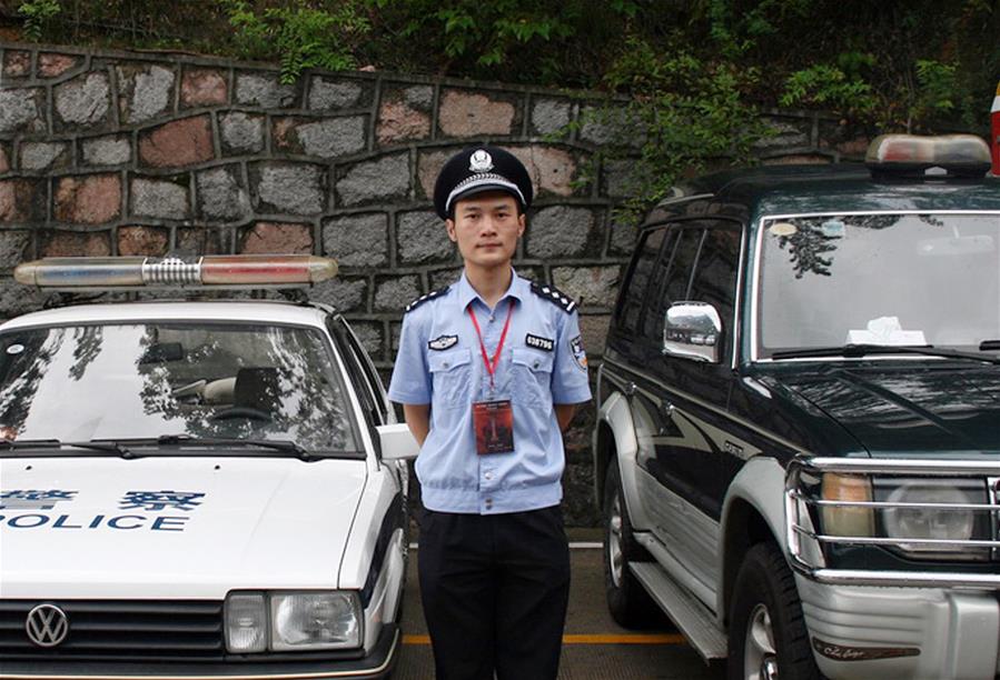 （為了民族復(fù)興&middot;英雄烈士譜&middot;圖文互動(dòng)）張寧海：&ldquo;請(qǐng)跟我走，我來為大家照亮&hellip;&hellip;&rdquo;