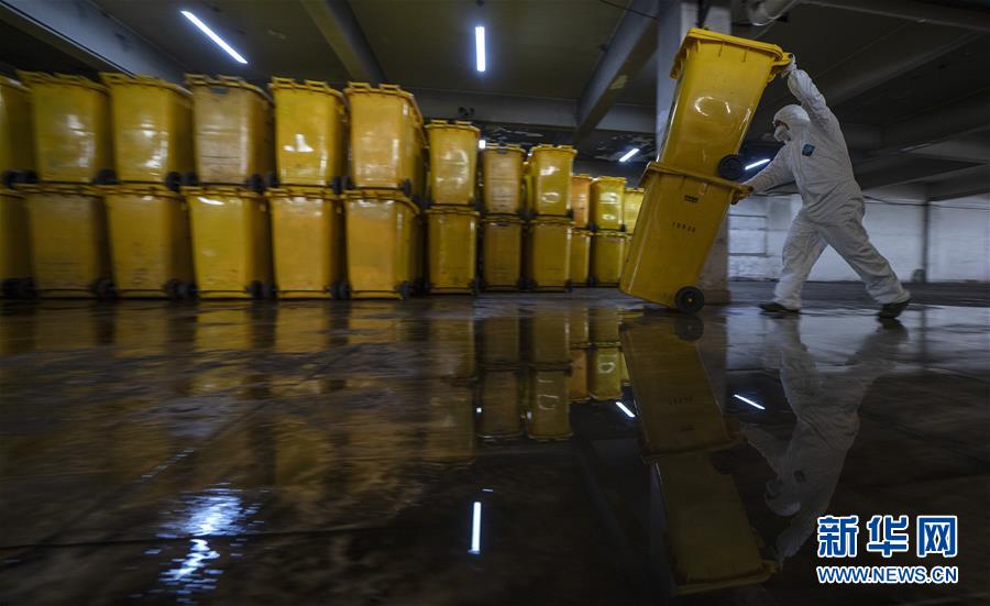 （聚焦疫情防控&middot;圖文互動(dòng)）（12）&ldquo;隱蔽&rdquo;防線上的阻擊戰(zhàn)&mdash;&mdash;武漢醫(yī)療廢物處理從&ldquo;全線告急&rdquo;到&ldquo;日產(chǎn)日清&rdquo; 