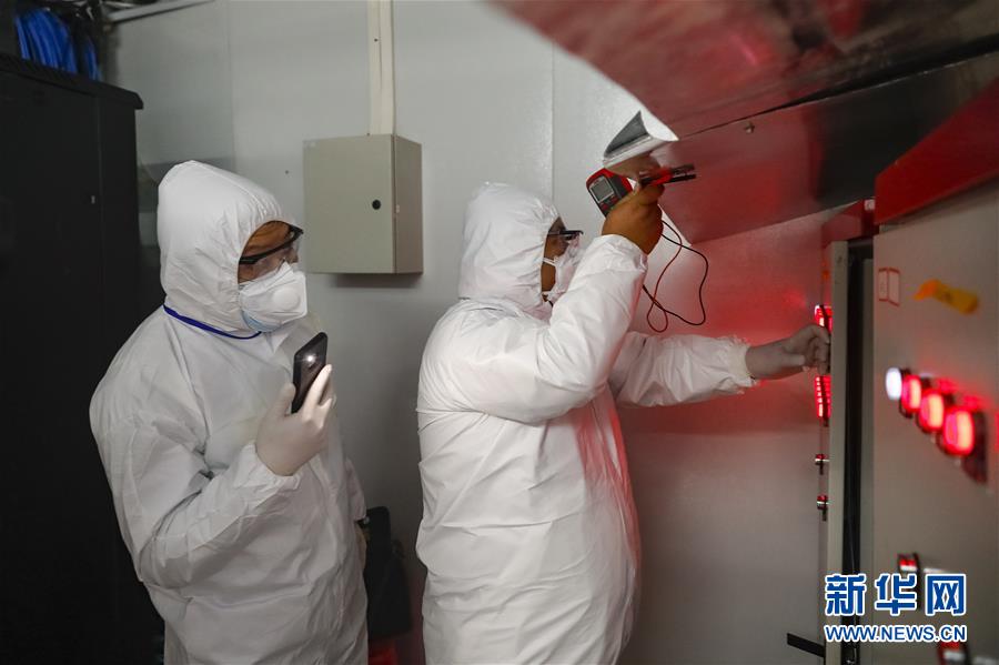 （新華全媒頭條&middot;圖文互動）（10）致敬&ldquo;沉默的英雄&rdquo;&mdash;&mdash;記武漢火神山雷神山醫(yī)院的建設者