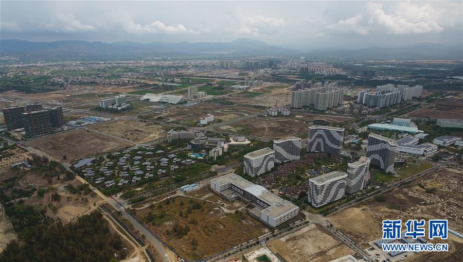 (新華全媒頭條·圖文互動)(4)牢記囑托揚風(fēng)帆——海南全面深化改革開放兩年間