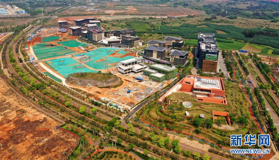 (新華全媒頭條·圖文互動)(7)牢記囑托揚風(fēng)帆——海南全面深化改革開放兩年間