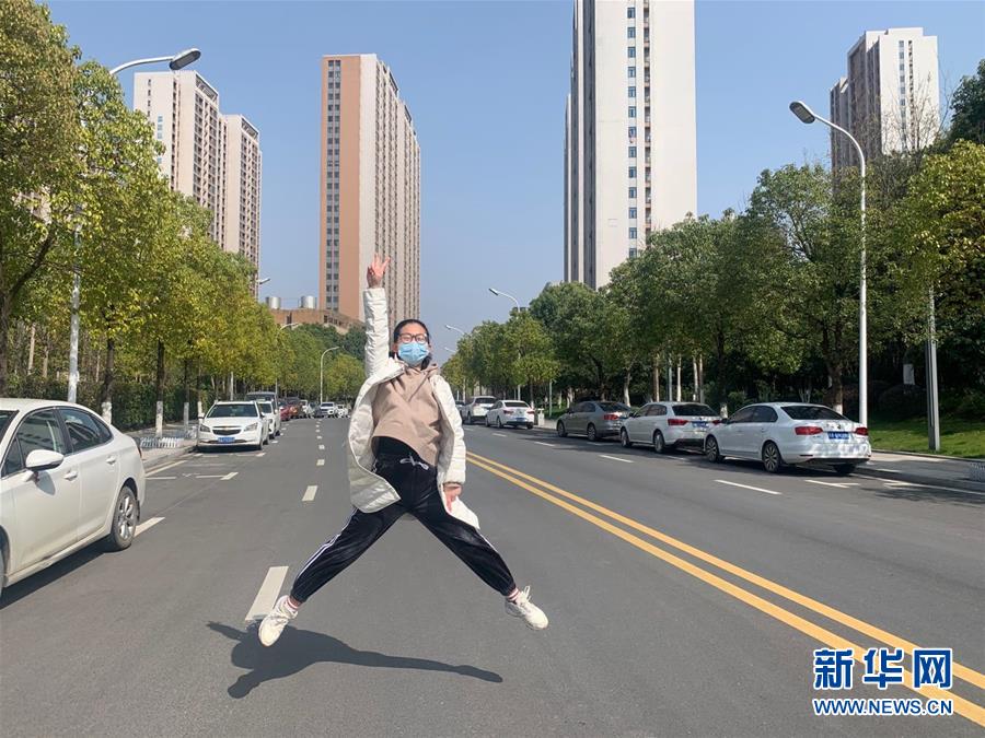 （一線抗疫群英譜&middot;圖文互動）（3）&ldquo;95后&rdquo;大學(xué)生郝鶯歌：退掉車票，她選擇直面病毒