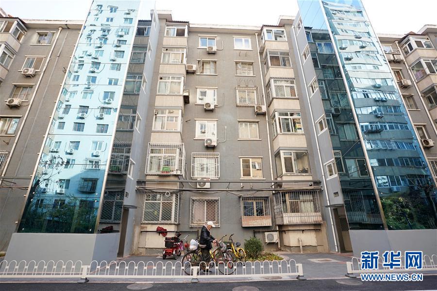 （新華全媒頭條&middot;圖文互動(dòng)）（2）88級(jí)臺(tái)階，終于不再是座&ldquo;山&rdquo;？&mdash;&mdash;北京老舊小區(qū)加裝電梯現(xiàn)狀調(diào)查
