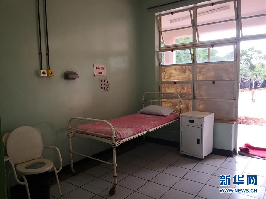 (國際疫情·圖文互動(dòng))(3)通訊:津巴布韋“抗疫戰(zhàn)場”上的中國力量