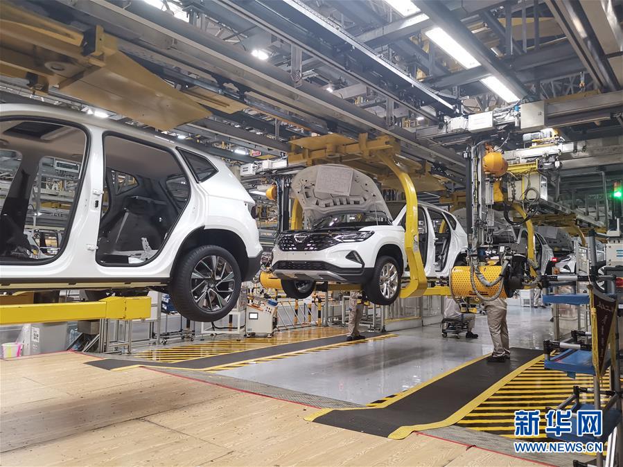 （在習(xí)近平新時代中國特色社會主義思想指引下&mdash;&mdash;新時代新作為新篇章&middot;習(xí)近平總書記關(guān)切事&middot;圖文互動）（4）按下復(fù)工復(fù)產(chǎn)&ldquo;快進鍵&rdquo;