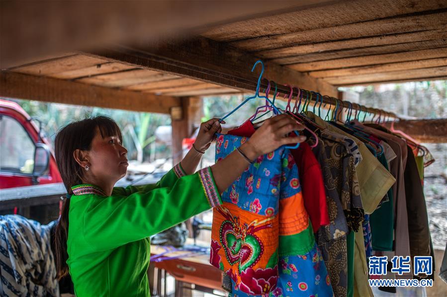 （決戰(zhàn)決勝脫貧攻堅(jiān)&middot;圖文互動(dòng)）（9）&ldquo;孩子再也不用學(xué)打獵了&rdquo;&mdash;&mdash;拉祜族女獵手告別狩獵