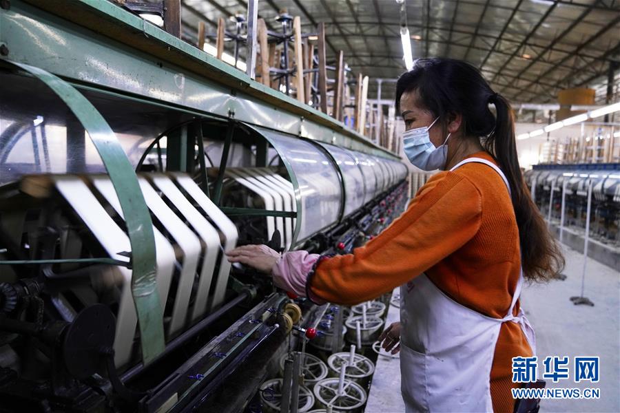 （決戰(zhàn)決勝脫貧攻堅(jiān)&middot;圖文互動(dòng)）（3）貧困戶(hù)的&ldquo;收入賬&rdquo;&mdash;&mdash;廣西極貧縣隆林各族自治縣見(jiàn)聞