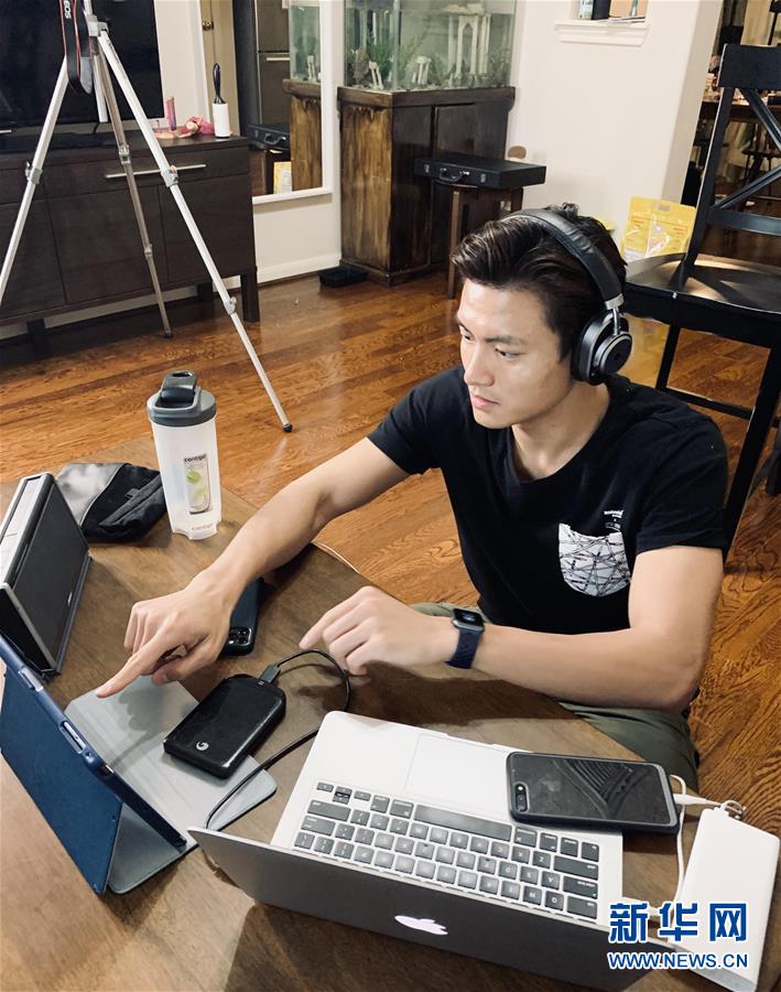 （國際&middot;圖文互動）（2）以&ldquo;舞&rdquo;抗&ldquo;疫&rdquo;&mdash;&mdash;休斯敦中國舞蹈家開設(shè)公益網(wǎng)課