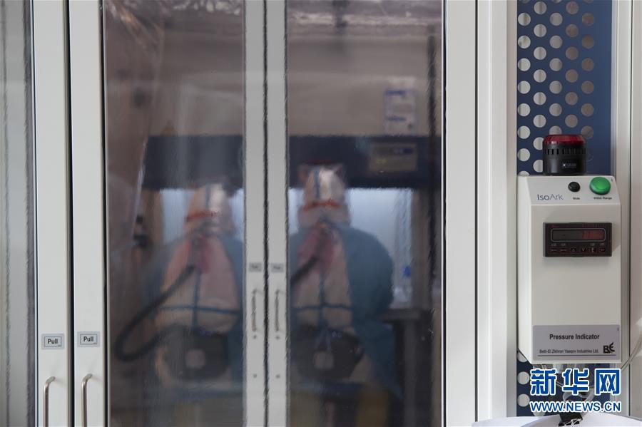 (在習(xí)近平新時(shí)代中國特色社會(huì)主義思想指引下——新時(shí)代新作為新篇章·習(xí)近平總書記關(guān)切事·圖文互動(dòng))(2)祛疫未竟 征衣不解——綏芬河小城的抗疫故事