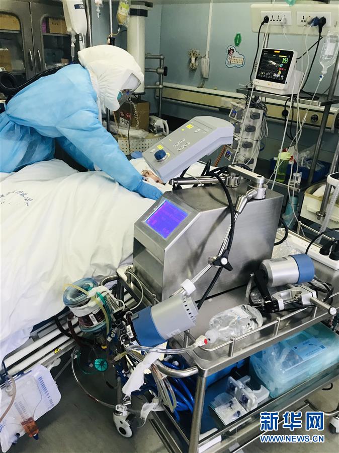 （新華全媒頭條&middot;圖文互動）（4）&ldquo;我看不見你的樣子，但我知道你是誰&rdquo;&mdash;&mdash;寫在國際護士節(jié)來臨之際