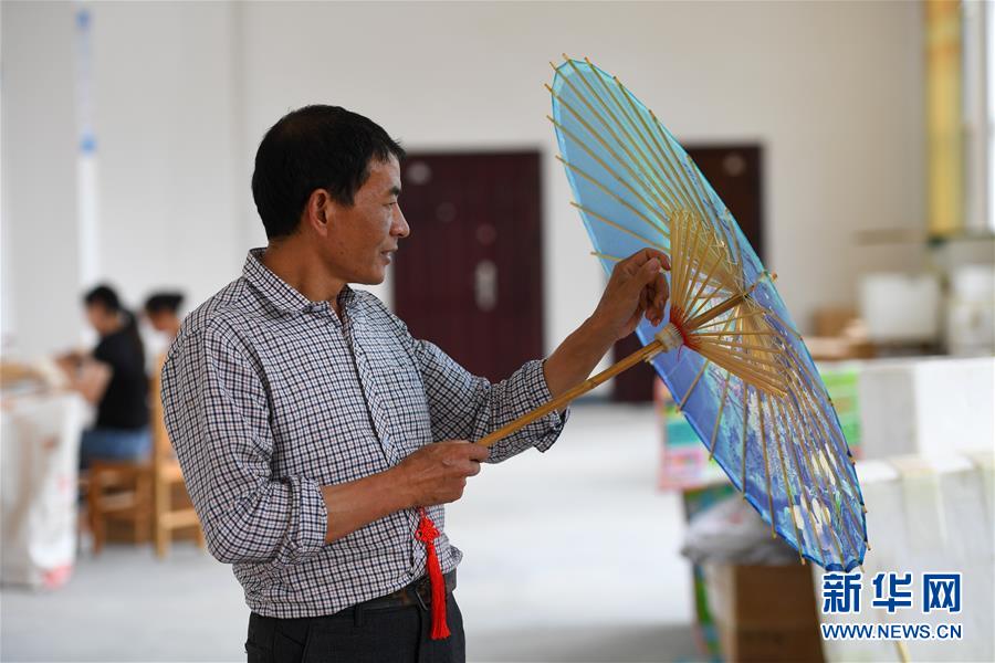 （決戰(zhàn)決勝脫貧攻堅(jiān)&middot;圖文互動(dòng)）（7）老手藝撐起&ldquo;脫貧傘&rdquo;