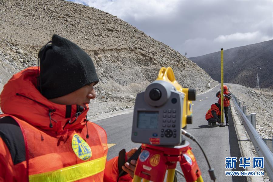 （2020珠峰高程測(cè)量&middot;圖文互動(dòng)）（1）珠峰&ldquo;身高&rdquo;從黃海測(cè)？&mdash;&mdash;專家解讀珠峰測(cè)高原理