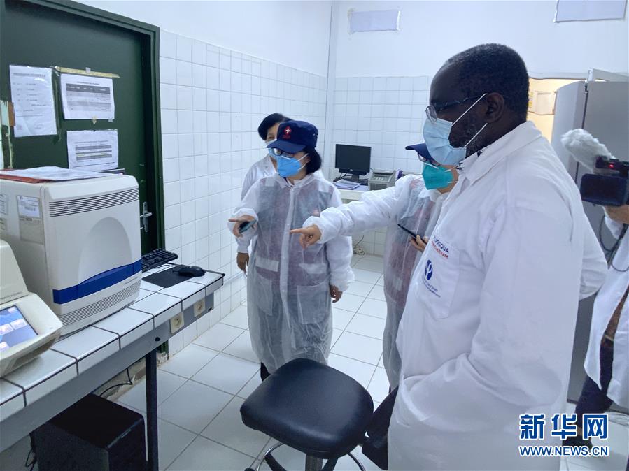 （新華全媒頭條&middot;圖文互動(dòng)）（13）&ldquo;始終把人民群眾生命安全和身體健康放在第一位&rdquo;&mdash;&mdash;中國抗疫彰顯&ldquo;生命至上、人民至上&rdquo;理念