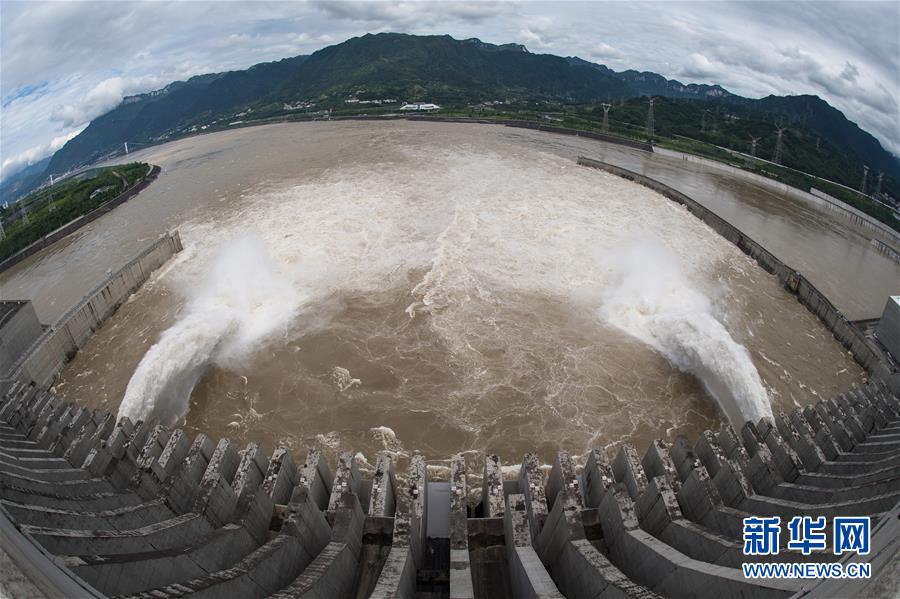 （新華全媒頭條&middot;圖文互動(dòng)）（7）把確保人民生命安全放在第一位&mdash;&mdash;聚焦當(dāng)前我國防汛救災(zāi)工作