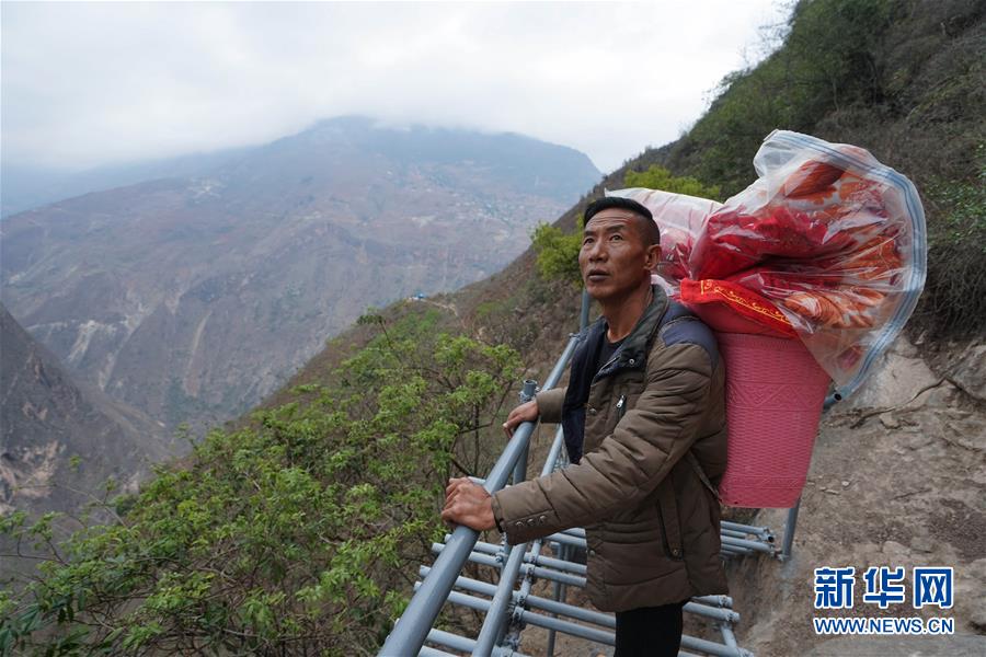 （新華全媒頭條&middot;圖文互動(dòng)）（3）砥礪復(fù)興之志 永葆赤子之心&mdash;&mdash;寫在中國共產(chǎn)黨成立99周年之際