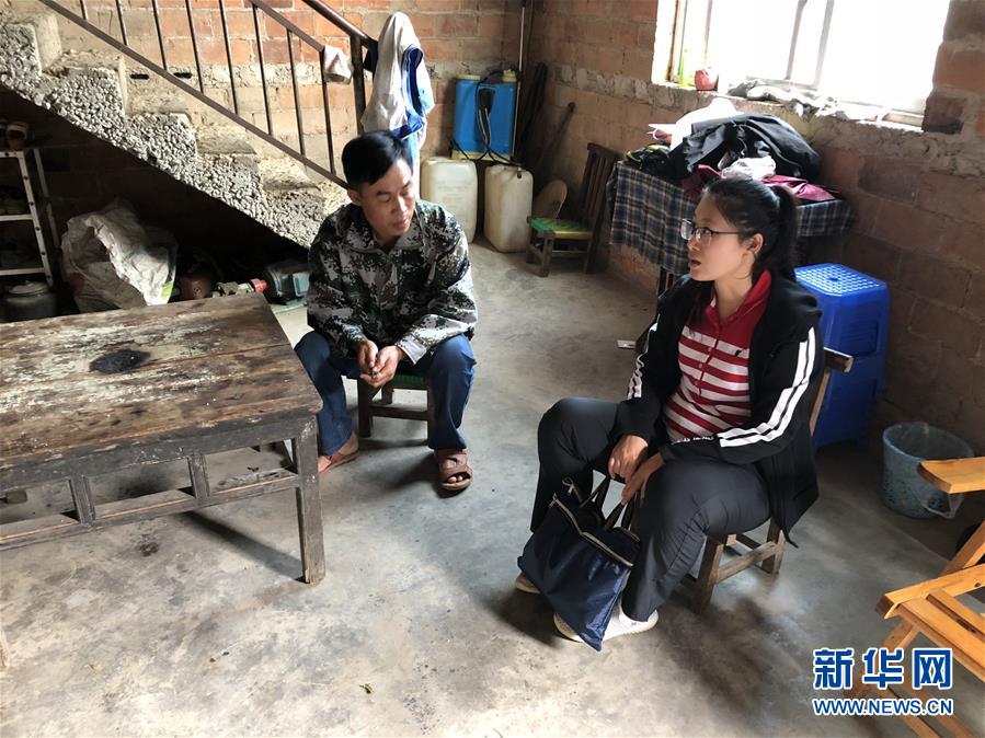 （新華全媒頭條&middot;圖文互動(dòng)）（4）初心赴使命 熱血寫春秋&mdash;&mdash;記脫貧攻堅(jiān)中的共產(chǎn)黨員