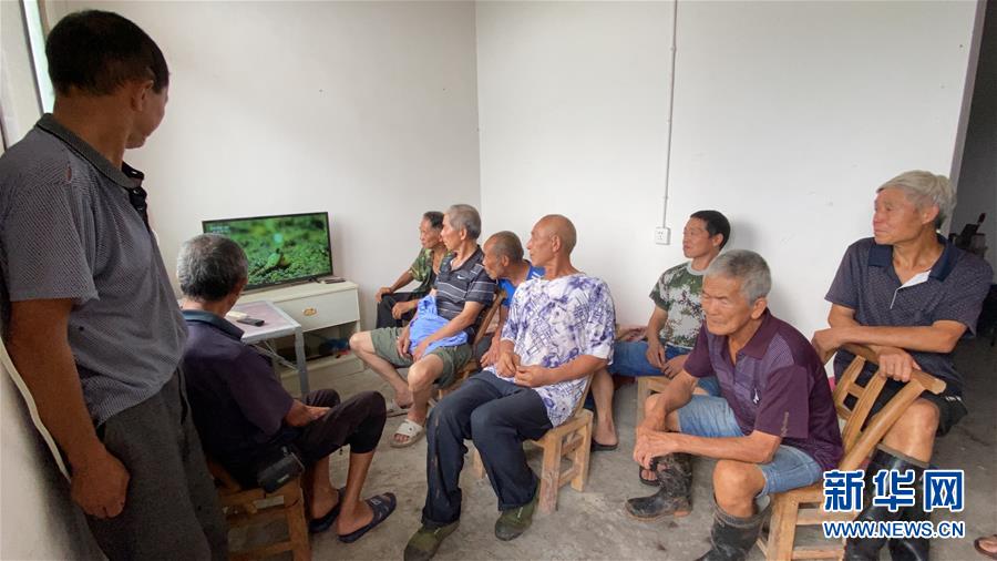 （防汛抗洪&middot;圖文互動(dòng)）（3）山洪襲來前，澧水河畔大轉(zhuǎn)移