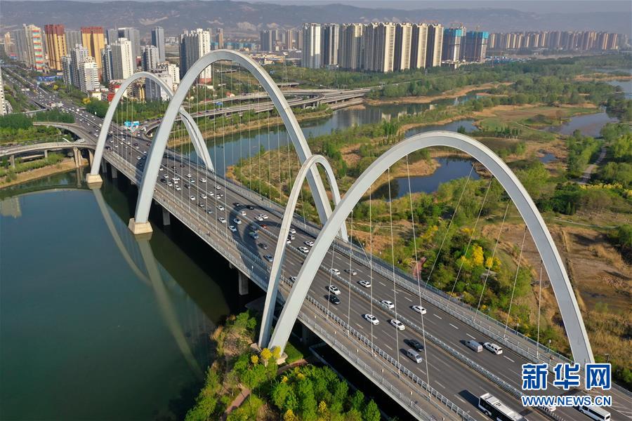 （走向我們的小康生活&middot;圖文互動(dòng)）（6）一年一個(gè)樣&mdash;&mdash;再現(xiàn)&ldquo;錦繡太原城&rdquo;的逐夢之旅