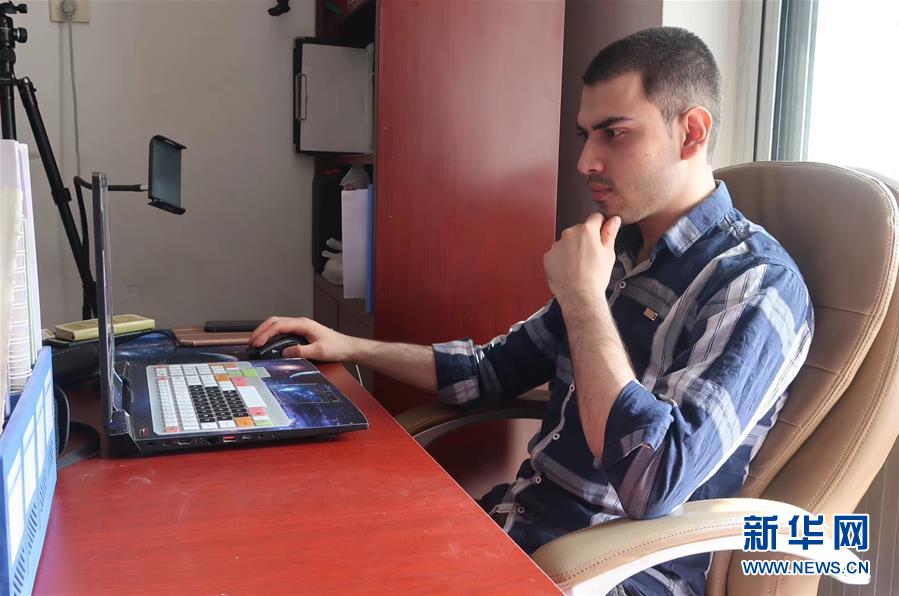 （抗疫中的真善美&middot;圖文互動(dòng)）（1）阿富汗留學(xué)生沙溢：我理解了制度優(yōu)勢的含義